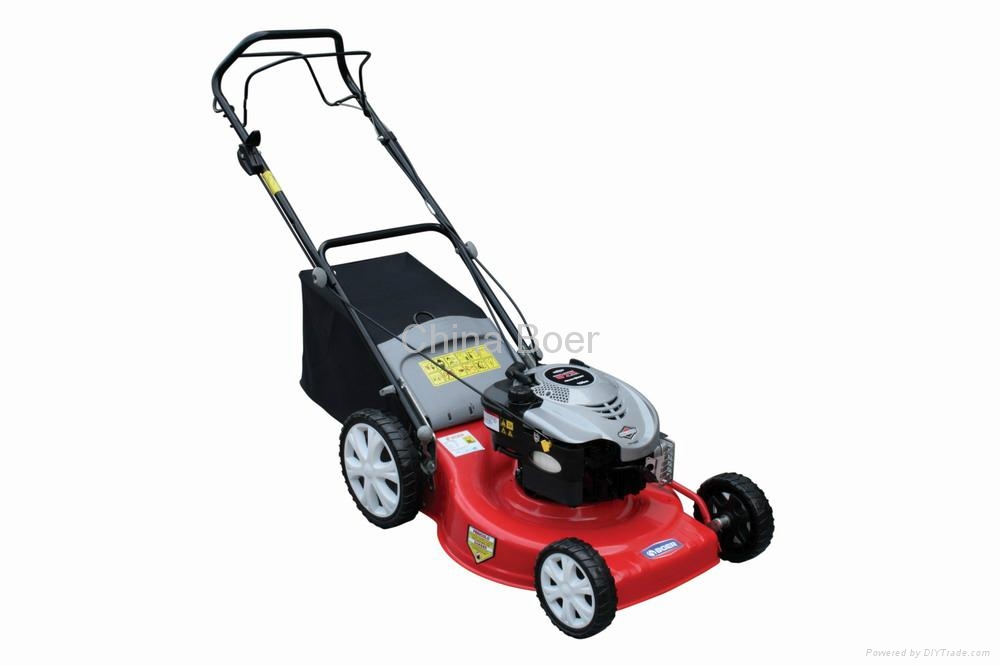 Self-Propelled Lawn Mower with B&S engine