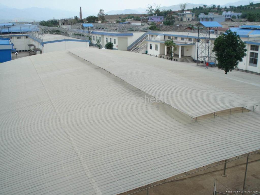 Corrugated polycarbonate sheet for greenhouse