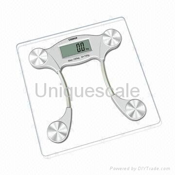 Electronic Bathroom Scale with Classical Design and Step-on