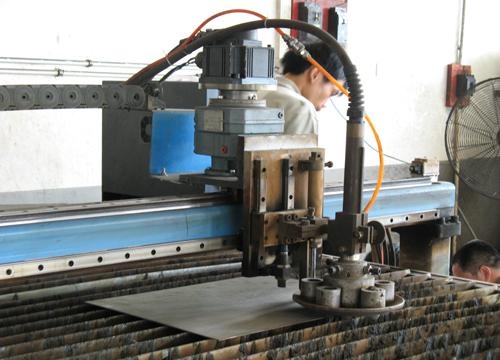 CNC bench cutting machine