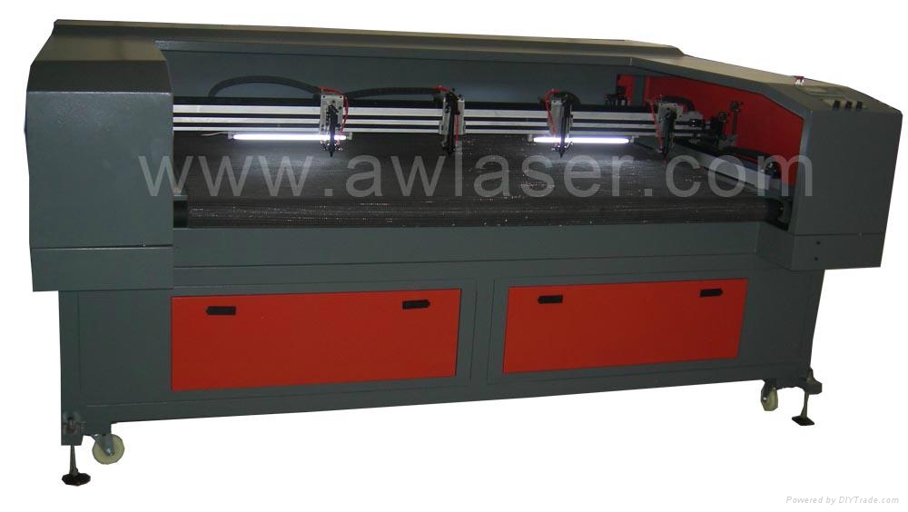 The flexible fabric laser cutting machine