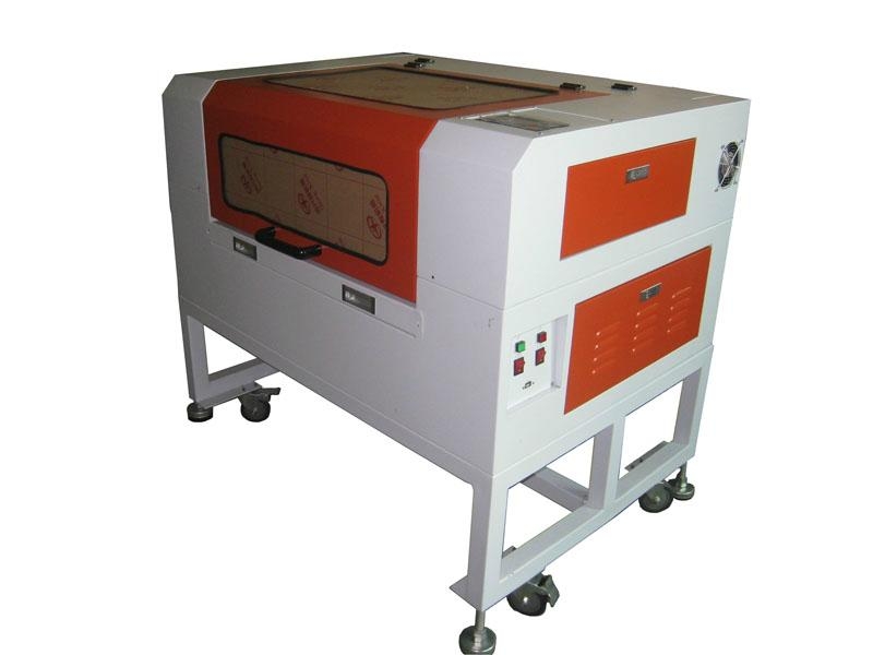 GL-640 laser cutting machine